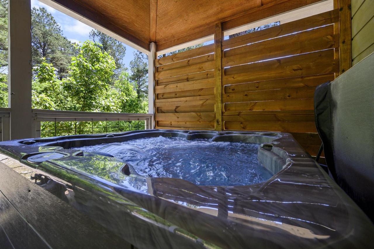 Convenient Romantic Hot Tub Bbq 3-Night Special! Broken Bow Exterior photo